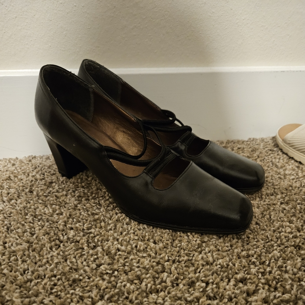 Naturalizer Black Women's Heels